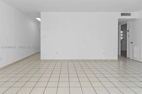 10112 SW 23rd Street Miami FL 33165