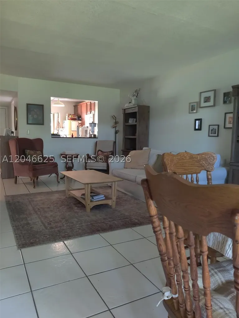 300 E Club Circle Boca Raton FL 33487