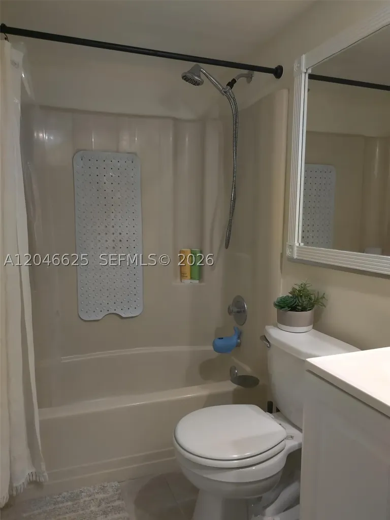 300 E Club Circle Boca Raton FL 33487