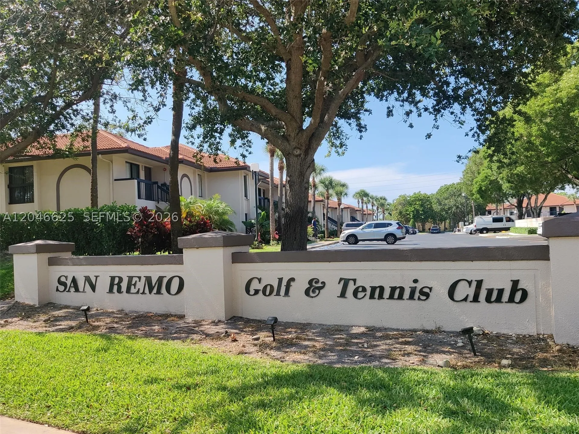 300 E Club Circle Boca Raton FL 33487