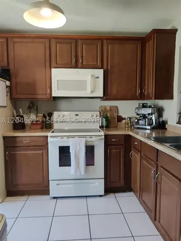 300 E Club Circle Boca Raton FL 33487