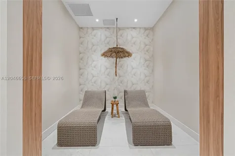 16395 Biscayne Boulevard North Miami Beach FL 33160