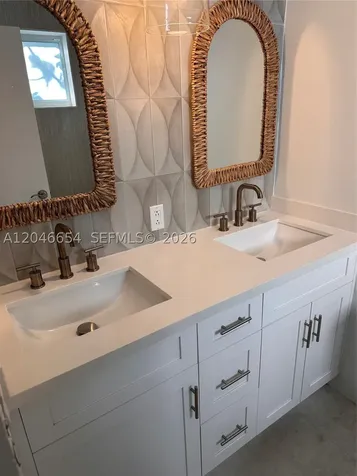 1130 Cotorro Avenue Coral Gables FL 33146