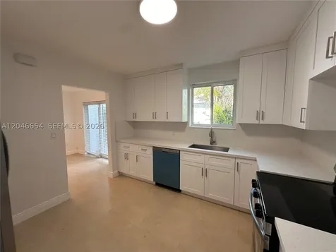 1130 Cotorro Avenue Coral Gables FL 33146
