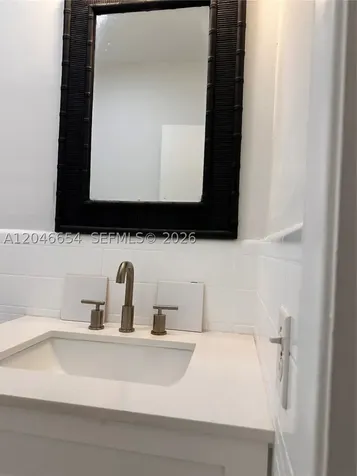 1130 Cotorro Avenue Coral Gables FL 33146
