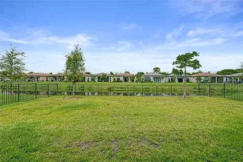 8147 Juniper Drive Parkland FL 33067