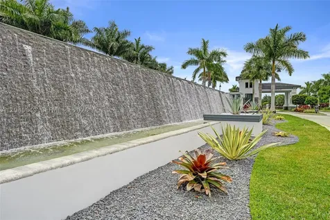 8147 Juniper Drive Parkland FL 33067