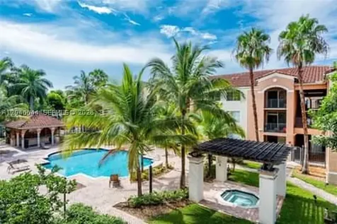 6841 SW 44th Street Miami FL 33155
