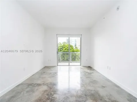 761 NW 1st Street Miami FL 33128