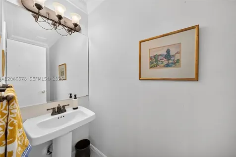7571 SW 148th Terrace Palmetto Bay FL 33158
