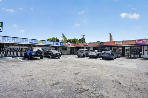 Prime Little Havana Full-service Beauty Salon For Sale Miami FL 33125