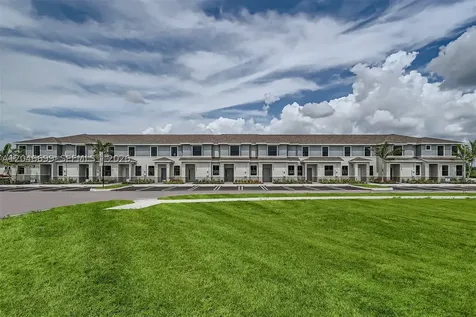 1302 NE 4th Avenue Florida City FL 33034