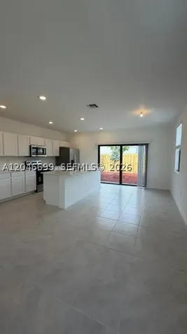 1302 NE 4th Avenue Florida City FL 33034