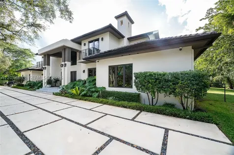 11200 SW 60th Avenue Pinecrest FL 33156