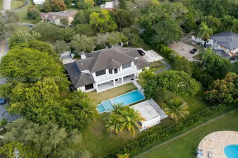 11200 SW 60th Avenue Pinecrest FL 33156