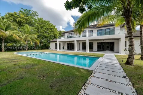 11200 SW 60th Avenue Pinecrest FL 33156