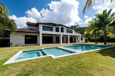11200 SW 60th Avenue Pinecrest FL 33156