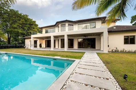 11200 SW 60th Avenue Pinecrest FL 33156