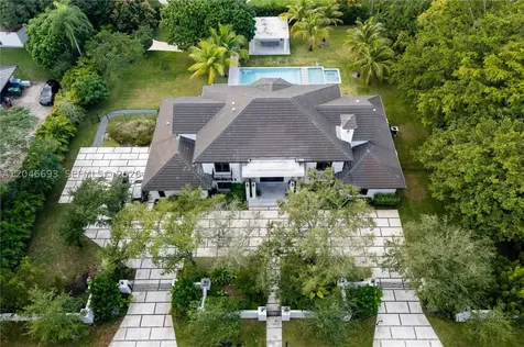 11200 SW 60th Avenue Pinecrest FL 33156