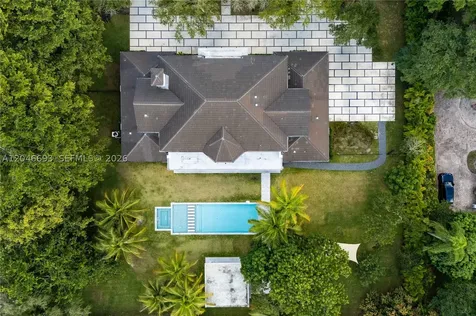 11200 SW 60th Avenue Pinecrest FL 33156