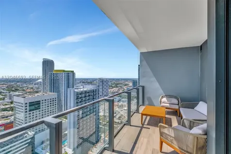 88 SW 7th Street Miami FL 33130