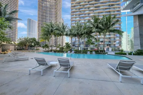 88 SW 7th Street Miami FL 33130