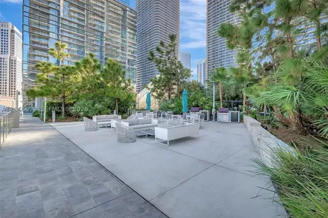88 SW 7th Street Miami FL 33130