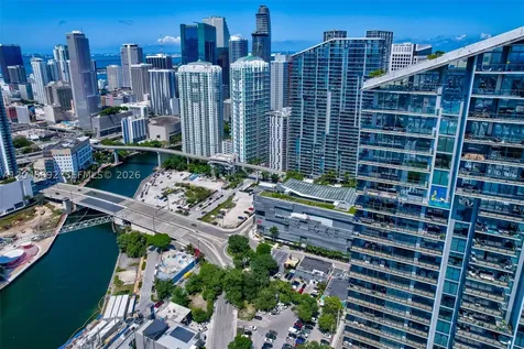 88 SW 7th Street Miami FL 33130
