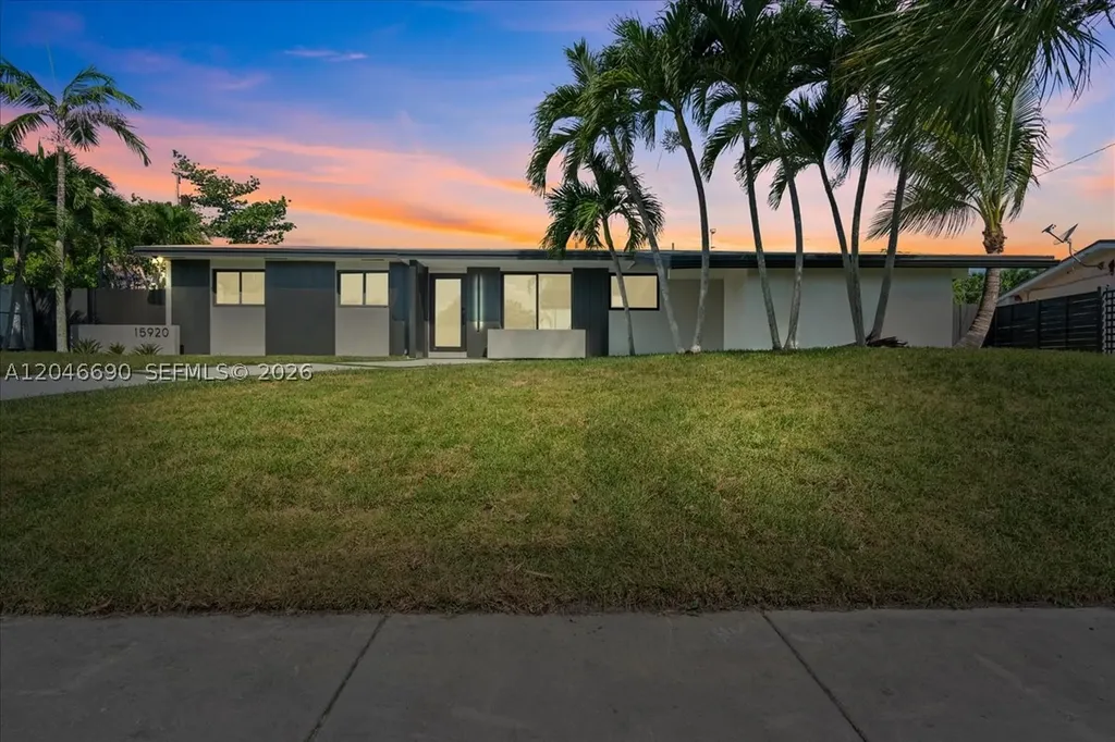 15920 SW 105th Avenue Miami FL 33157