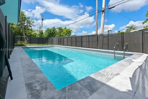 15920 SW 105th Avenue Miami FL 33157