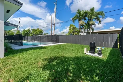15920 SW 105th Avenue Miami FL 33157
