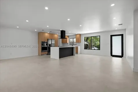 15920 SW 105th Avenue Miami FL 33157