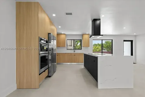15920 SW 105th Avenue Miami FL 33157