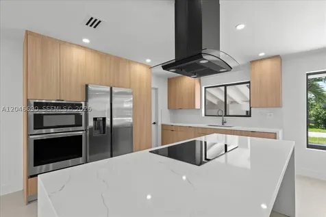 15920 SW 105th Avenue Miami FL 33157