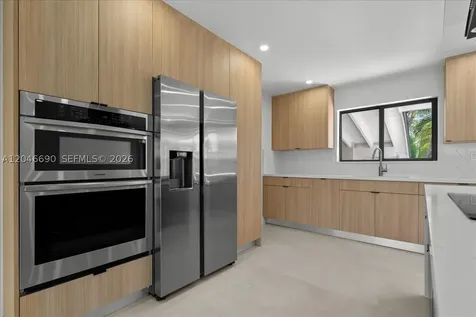 15920 SW 105th Avenue Miami FL 33157