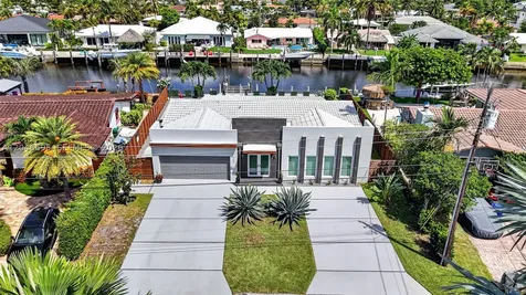 966 SE 9th Avenue Pompano Beach FL 33060