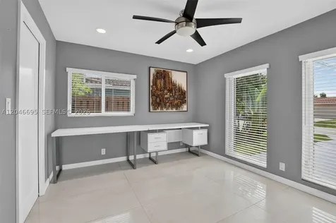 966 SE 9th Avenue Pompano Beach FL 33060