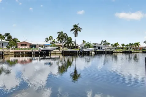 966 SE 9th Avenue Pompano Beach FL 33060