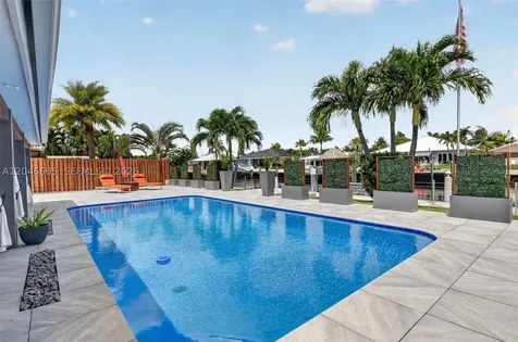 966 SE 9th Avenue Pompano Beach FL 33060