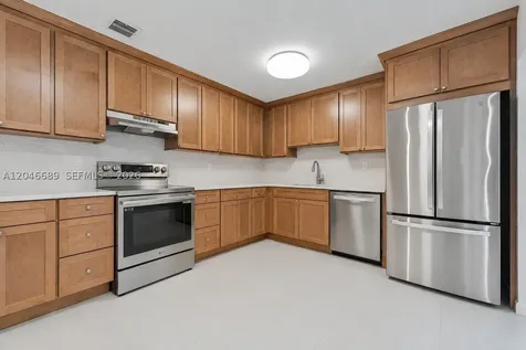 7982 SW 89th Street Miami FL 33156