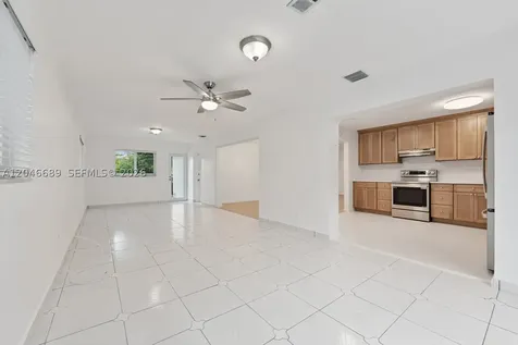 7982 SW 89th Street Miami FL 33156