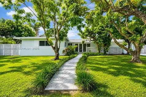 7982 SW 89th Street Miami FL 33156