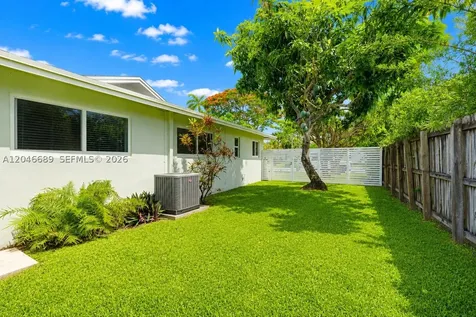7982 SW 89th Street Miami FL 33156