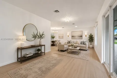 7982 SW 89th Street Miami FL 33156