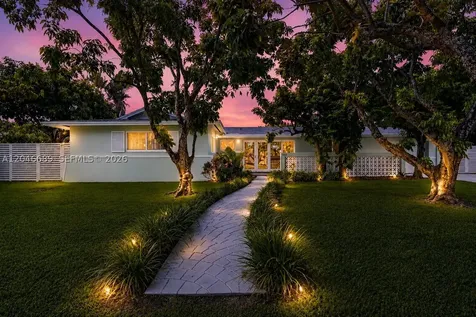 7982 SW 89th Street Miami FL 33156