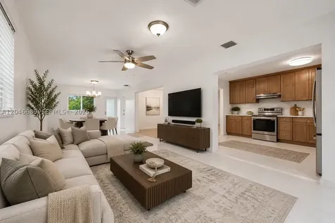 7982 SW 89th Street Miami FL 33156