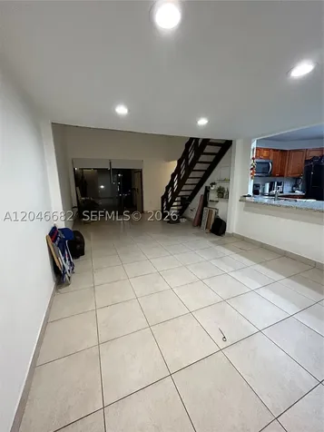 9421 Fontainebleau Boulevard Miami FL 33172