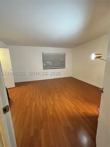 9421 Fontainebleau Boulevard Miami FL 33172