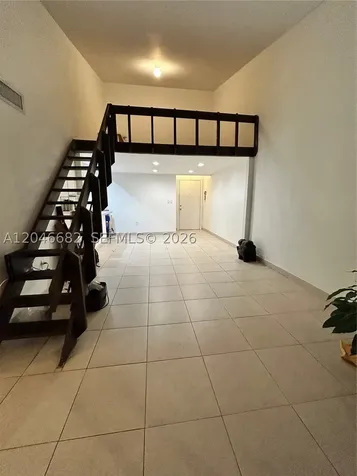 9421 Fontainebleau Boulevard Miami FL 33172