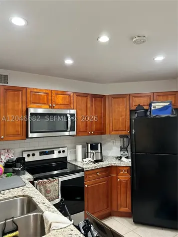9421 Fontainebleau Boulevard Miami FL 33172